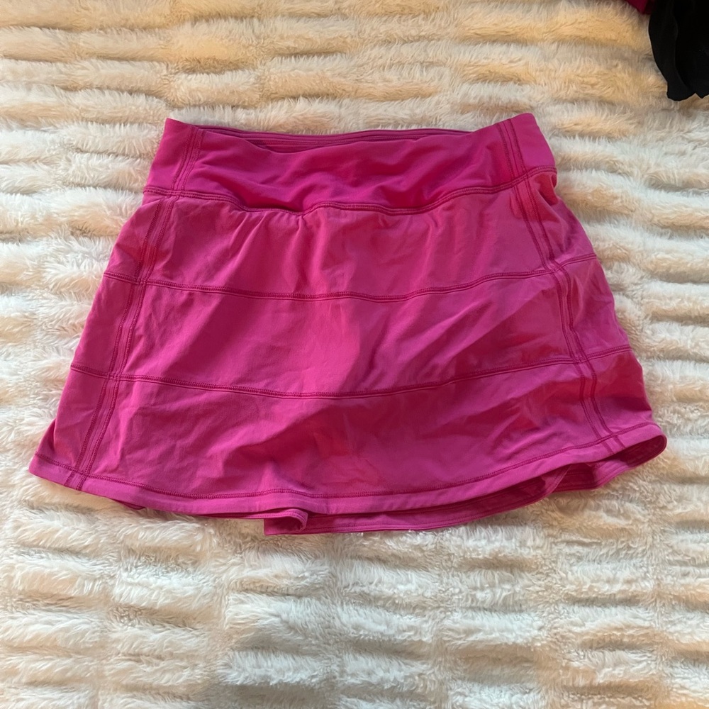 Lululemon skirt size 4